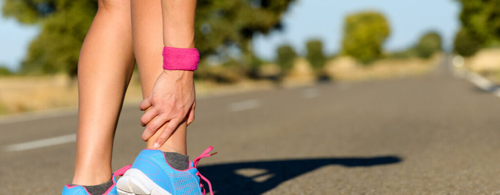 What’s the Difference Between Sprains and Strains?